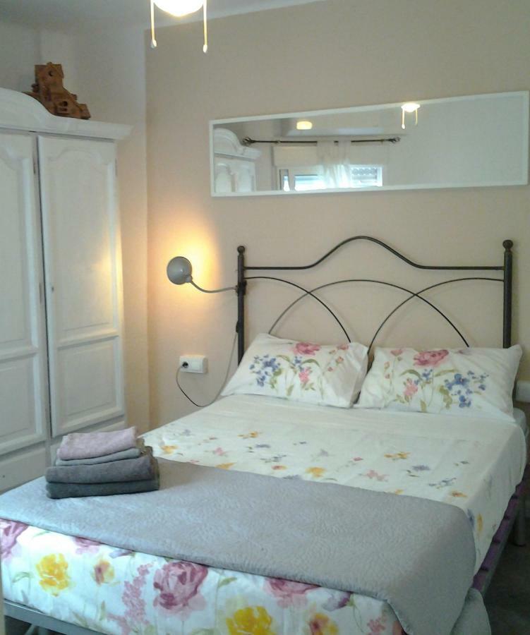 Apartamentos Malaga Centro Hernan Ruiz De 4 A 8 Personas Exterior foto